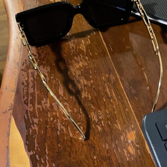 "Ali" oversized square sunglasses - Picture 4 of 8